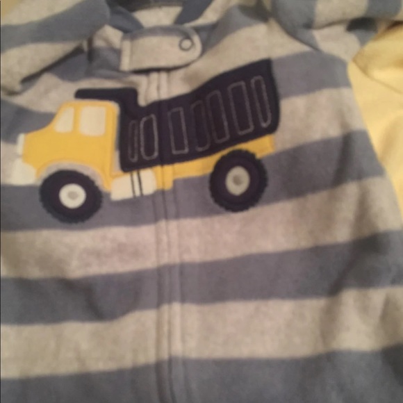 Newborn Boy Clothes - Picture 6 of 6